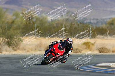 media/Jan-09-2022-SoCal Trackdays (Sun) [[2b1fec8404]]/Turn 6 (1035am)/